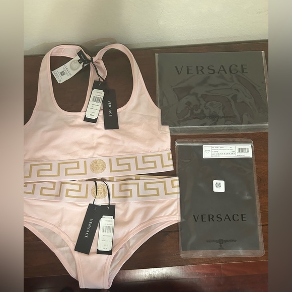 Versace Bralette and briefs set NWT - Picture 5 of 7